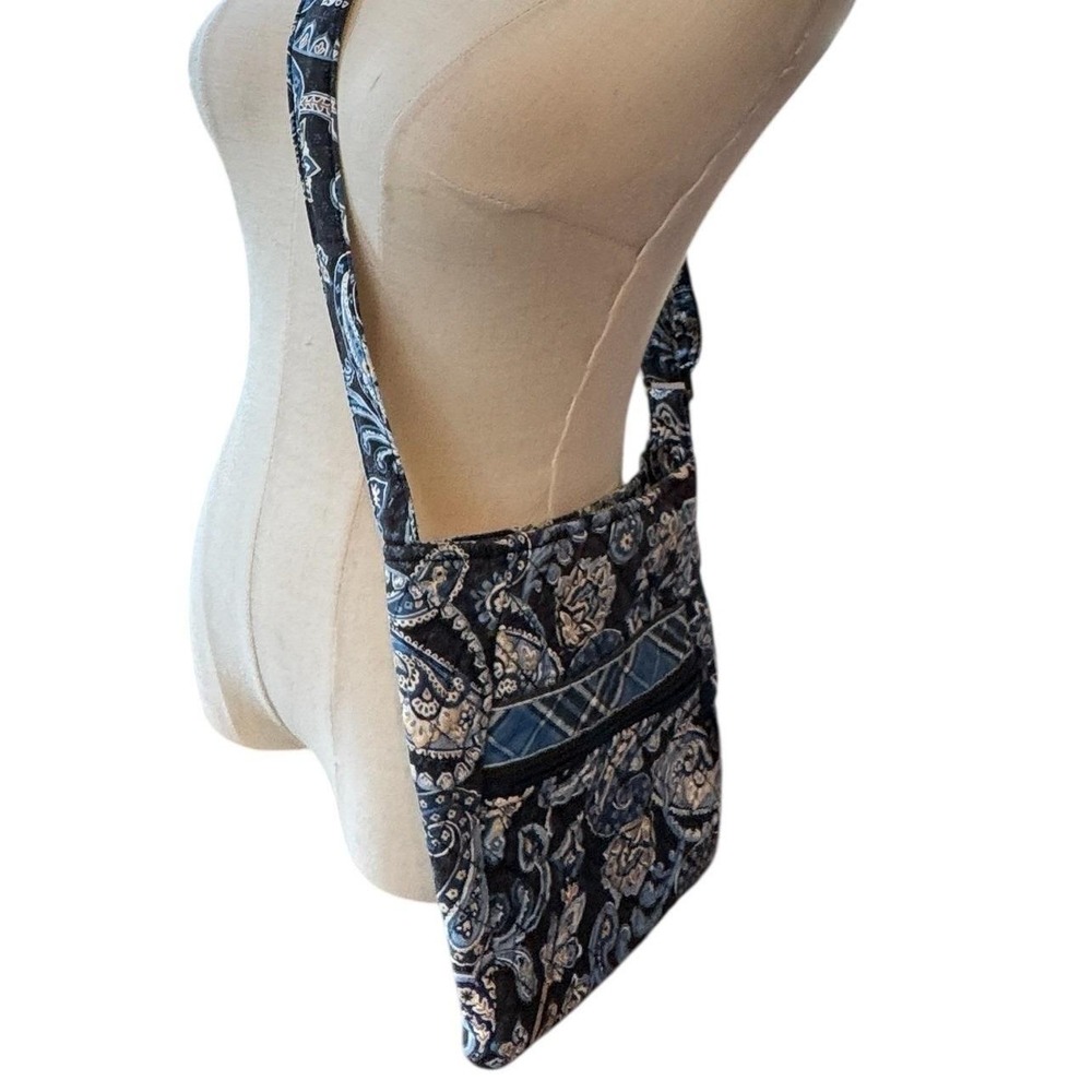 Vera Bradley Windsor Navy Blue Paisley Vintage Cotton Crossbody Shoulder Bag